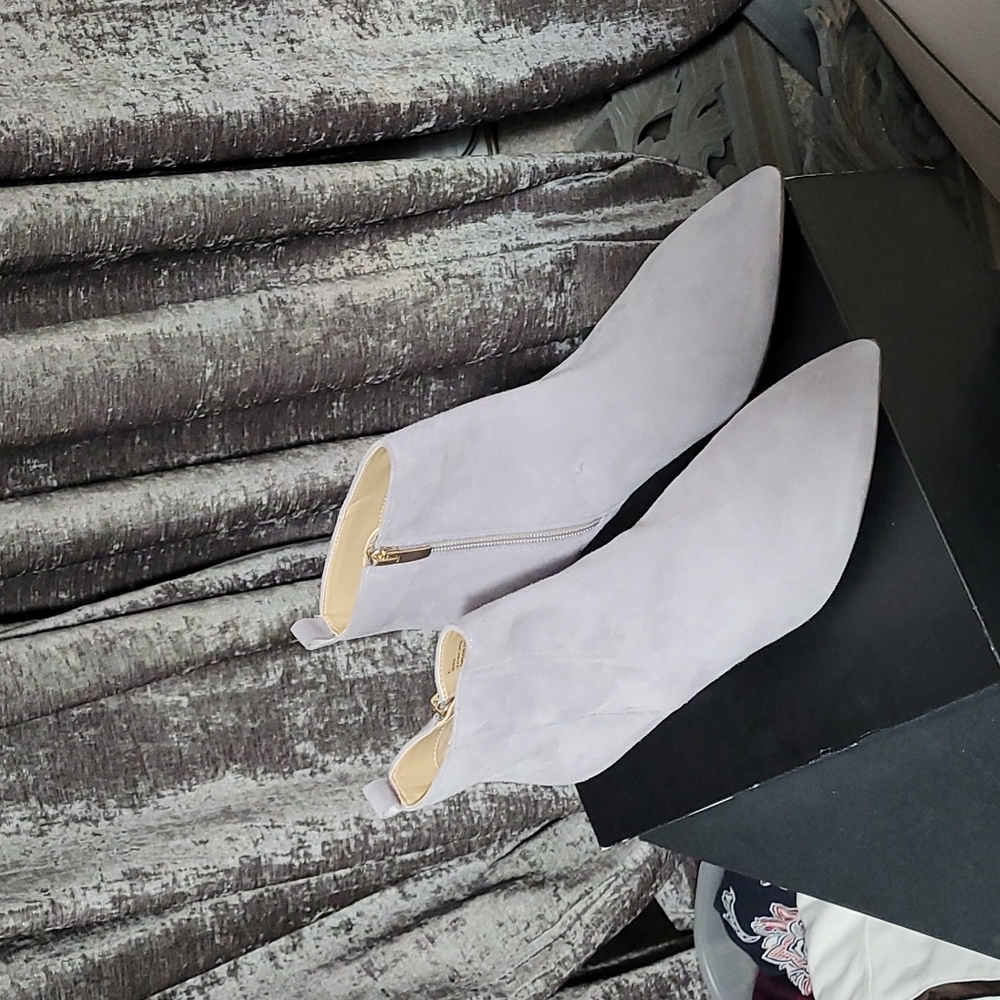 eu THREADS lilac boots